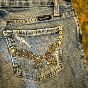 Miss Me studded distress boot leg Jeans Sz 27